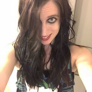 Meet your Posher, Deana